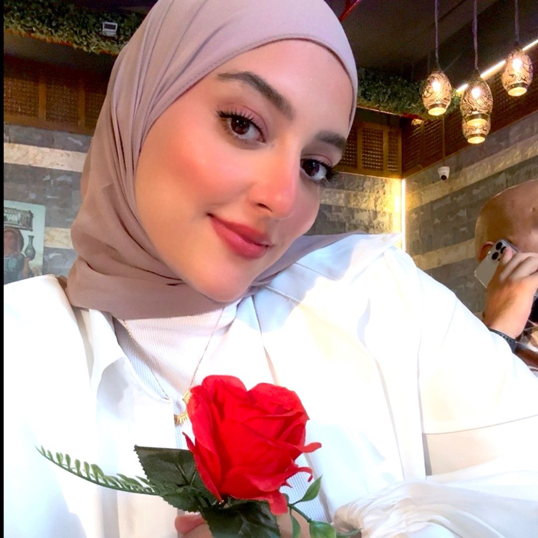 شيري داود