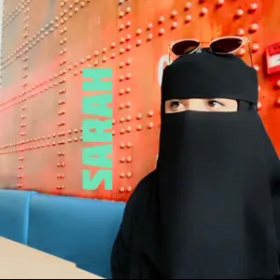 تغطيات ساره المبارك