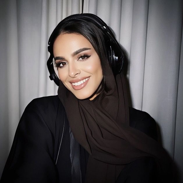 Salwa سلوى العنزي