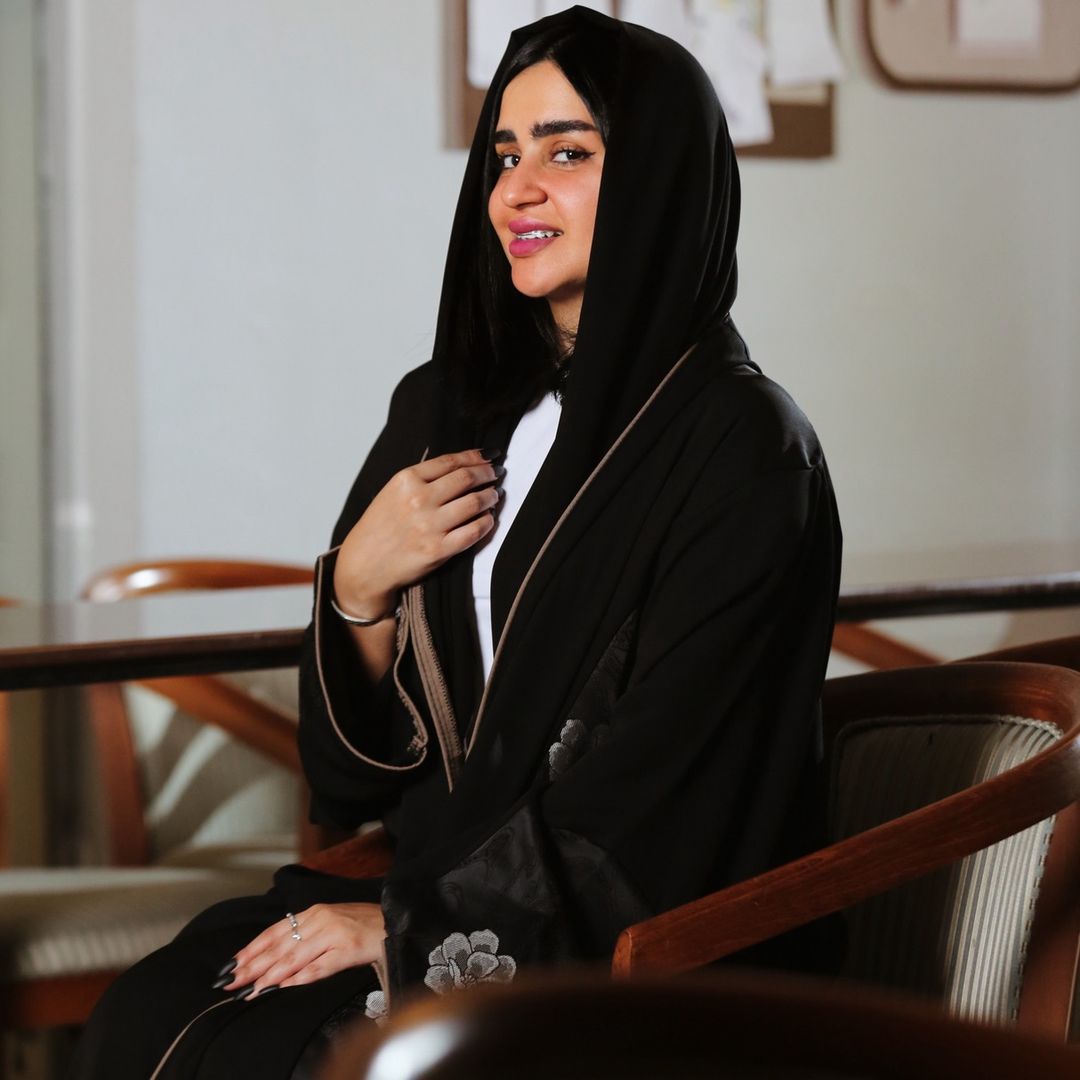 MODEL | FAIZA